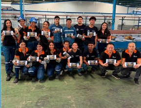 Equipo de planta de Grupo Vidrialum